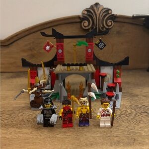 70756 LEGO Ninjago Tournament of Elements Dojo Showdown